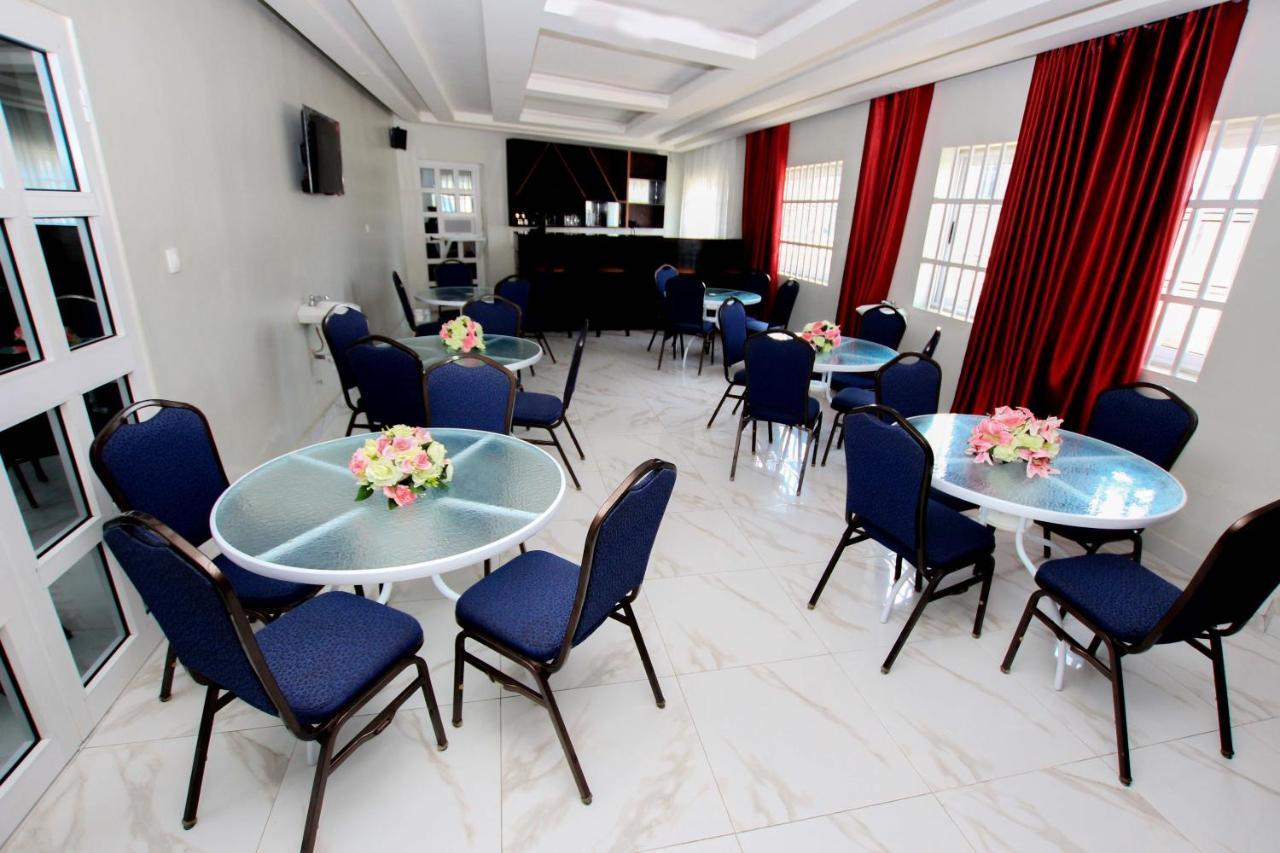 Hotel Galilee كوتونو المظهر الخارجي الصورة