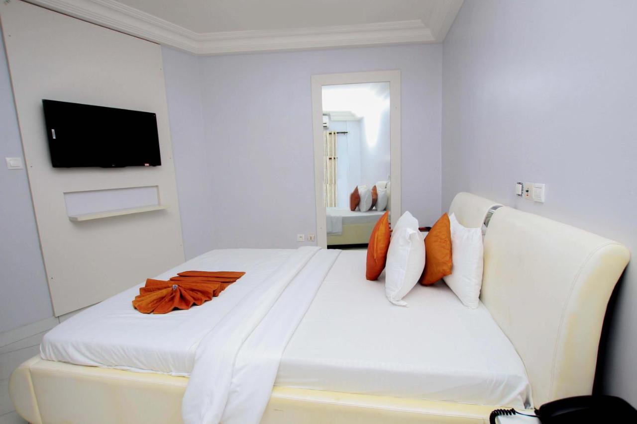 Hotel Galilee كوتونو المظهر الخارجي الصورة
