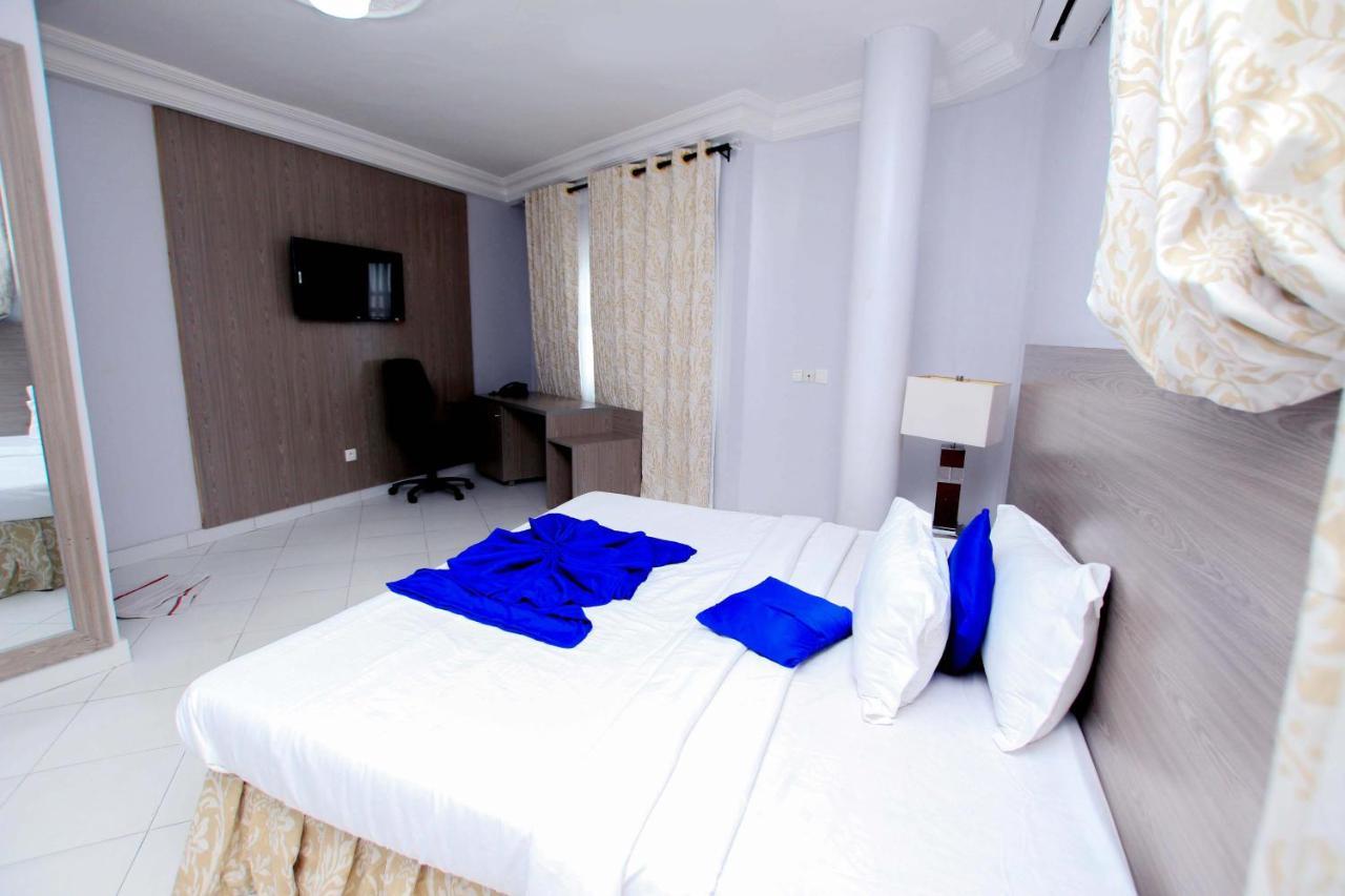 Hotel Galilee كوتونو المظهر الخارجي الصورة